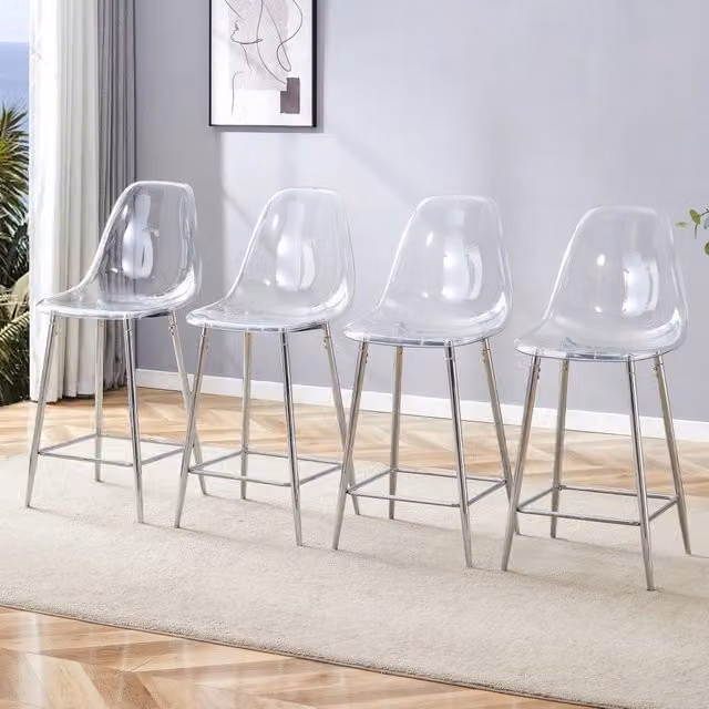 Sgabello da bar OKWISH trasparente con struttura in metallo argento e poggiapiedi in plastica, H 68,5 x L 48,0 x P 47,0 cm