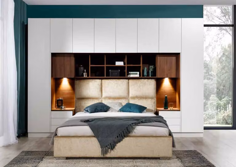 Schlafzimmer Bett Kleiderschrank Betten Bettgestell Polsterbett Bettrahmen