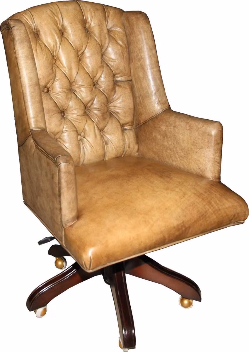 Poltrona da ufficio in vera pelle di alta qualità, modello "Casa Padrino", colore marrone chiaro. Girevole e regolabile in altezza. Dimensioni: 104-111 cm x 64 cm x 67 cm