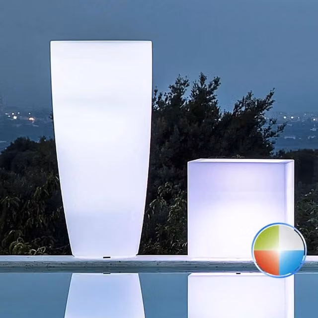 Vaso Agave Tondo TEKCNOPLAST con LED Multicolor e Batteria Ricaricabile, H 90 cm, Ø 40 cm – 1