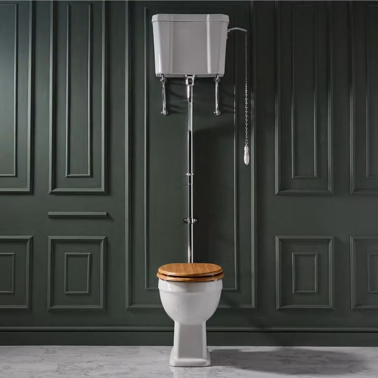 WC Monoblocco Tradizionale con Cassetta - Kit scarico cromato - Installazione facile