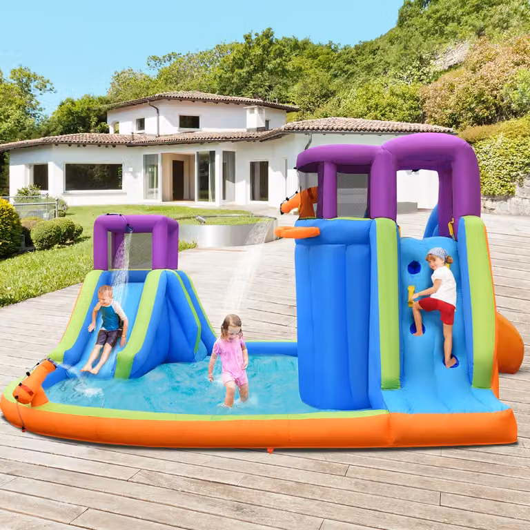 Castello gonfiabile da parco acquatico Costway multicolore con muro da arrampicata e funzione spray