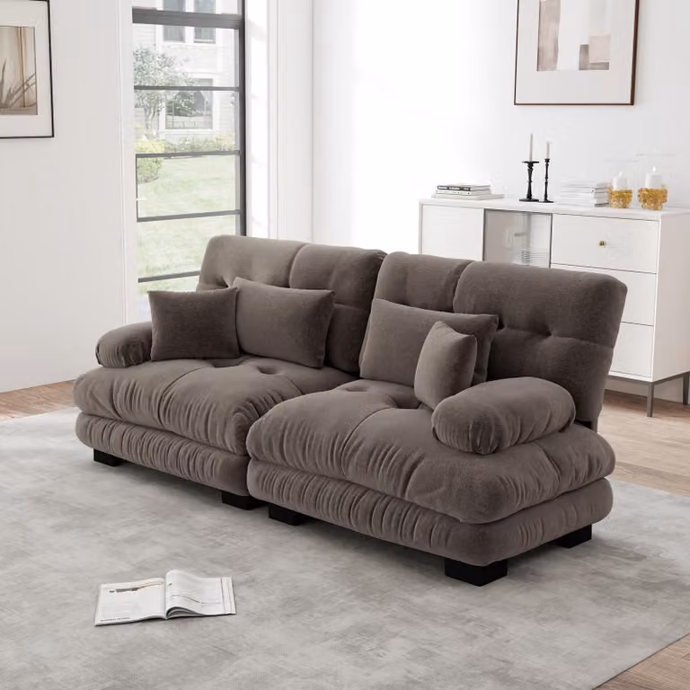 Divano angolare imbottito, tessuto in chenille, 2 cuscini lombari, 2 cuscini decorativi, struttura in legno massello (colore marrone)