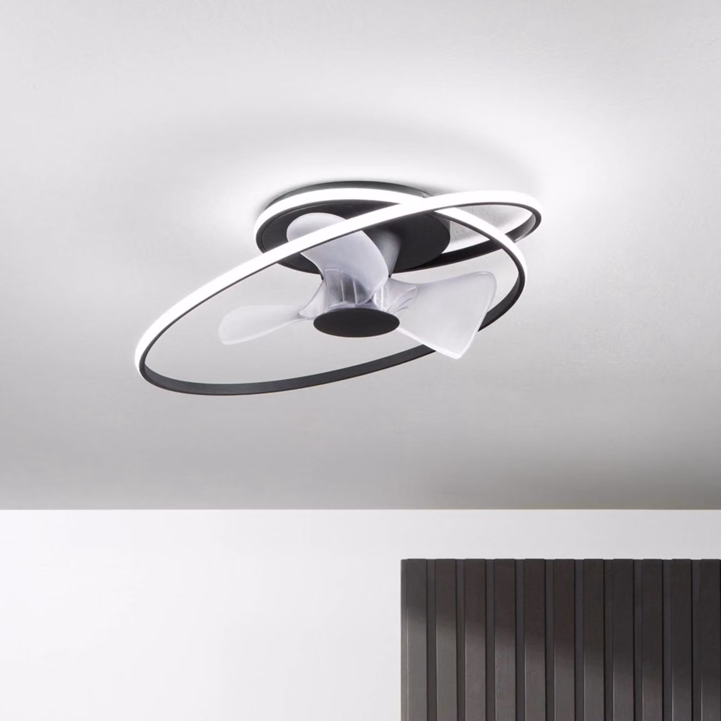 INTEC Ventilatore da soffitto LED Storm, bianco/nero, Ø 77 cm CCT, silenzioso dimmerabile, Nero, Soggiorno / Sala da pranzo, Metallo, Moderno
