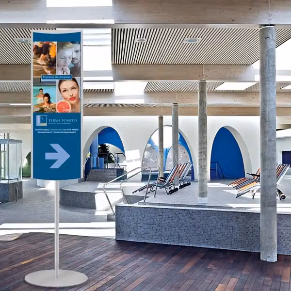 Mini Totem bifacciale in alluminio argento con stampa inclusa Top Eventi Store L/P/H: 30 x 30 x 60 cm – 2