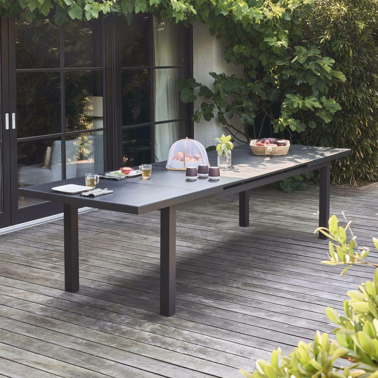 Tavolo da giardino allungabile in alluminio grigio antracite - Oviala Albi