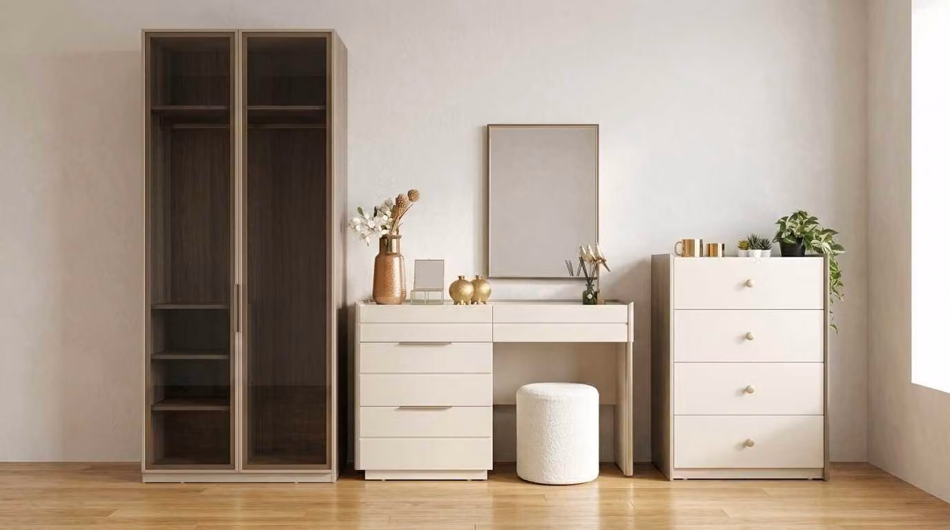Set per camera da letto beige, moderno, composto da armadio, comò e tavolino da trucco