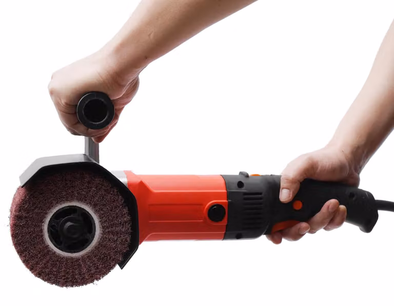 Levigatrice per finitura satinata - Potenza: 1400 W - Tensione: 230 V - Adatta per legno, plastica e metallo - Smerigliatrice angolare con disco spazzola