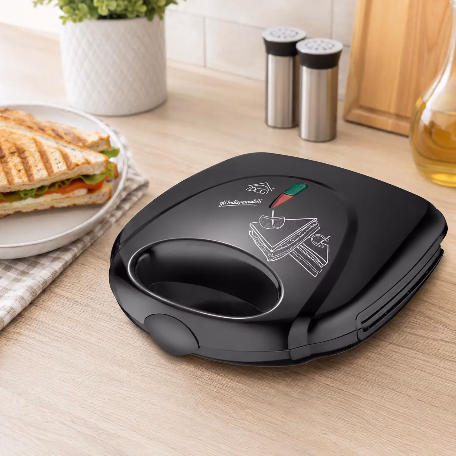 Mini Bistecchiera Elettrica DCG da 750 Watt, Colore Nero – 2