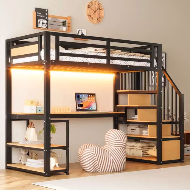Letto a soppalco ULEVR 90x200 cm in metallo nero con scrivania, ripiani, scala contenitore e sponde di sicurezza