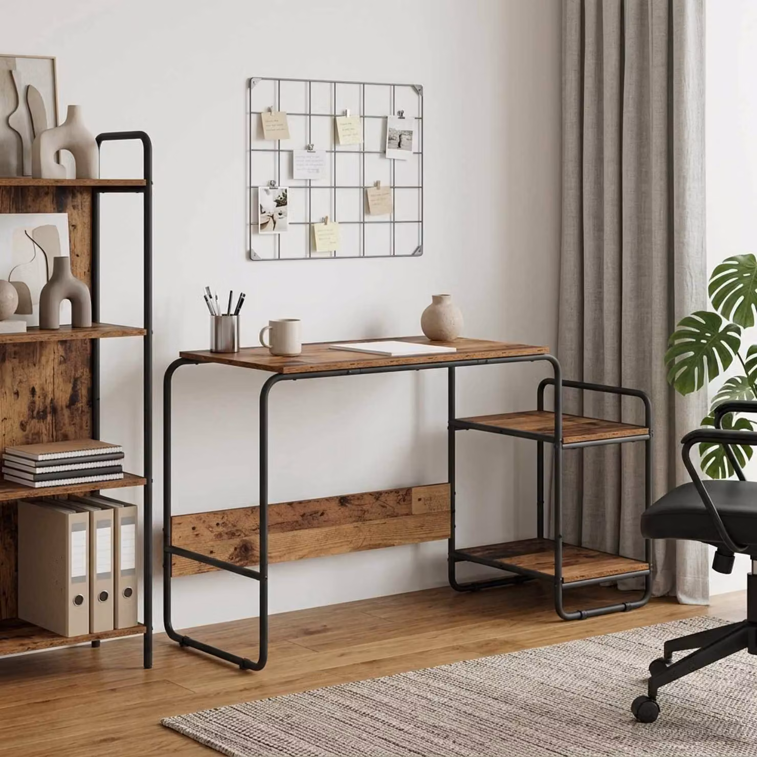 Scrivania con spazio di archiviazione vidaXL in stile industriale, colore marrone, L: 131,5 cm, P: 60 cm, H: 75,5 cm