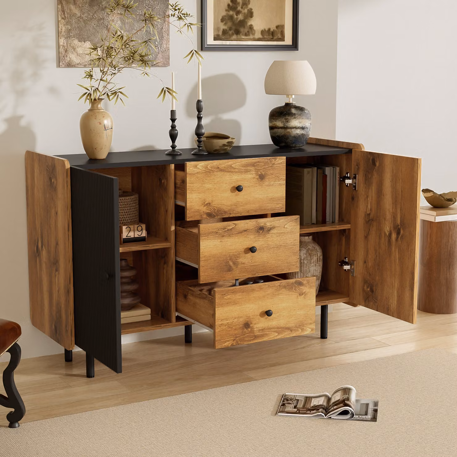 Cassettiera AIORBER, due ante, tre cassetti, cerniere soft-close, credenza, maniglie in legno, struttura in ferro opaco, per soggiorno, cucina, 120x70x45cm, nero