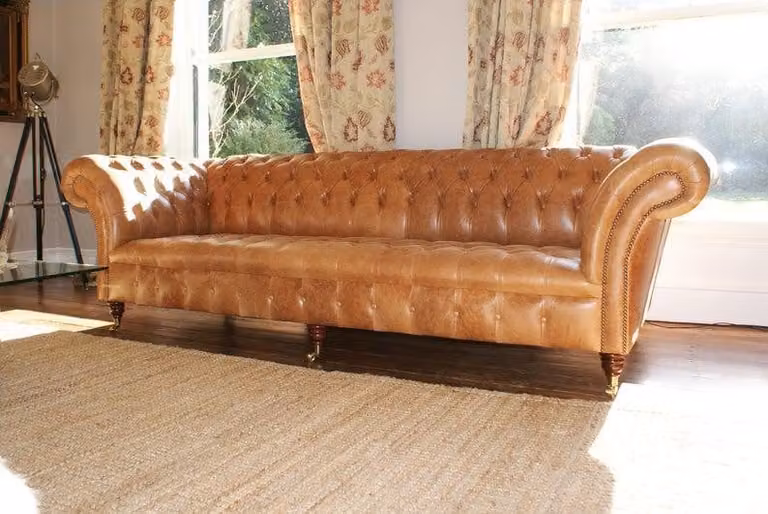Chesterfield Sofa Leder Polster Design Luxus Couch Klassische Sofa 4 Sitzer