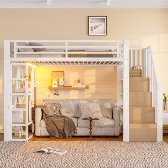 Letto a soppalco 90 x 200 cm con scala contenitore e LED; struttura in metallo e MDF; bianco per cameretta