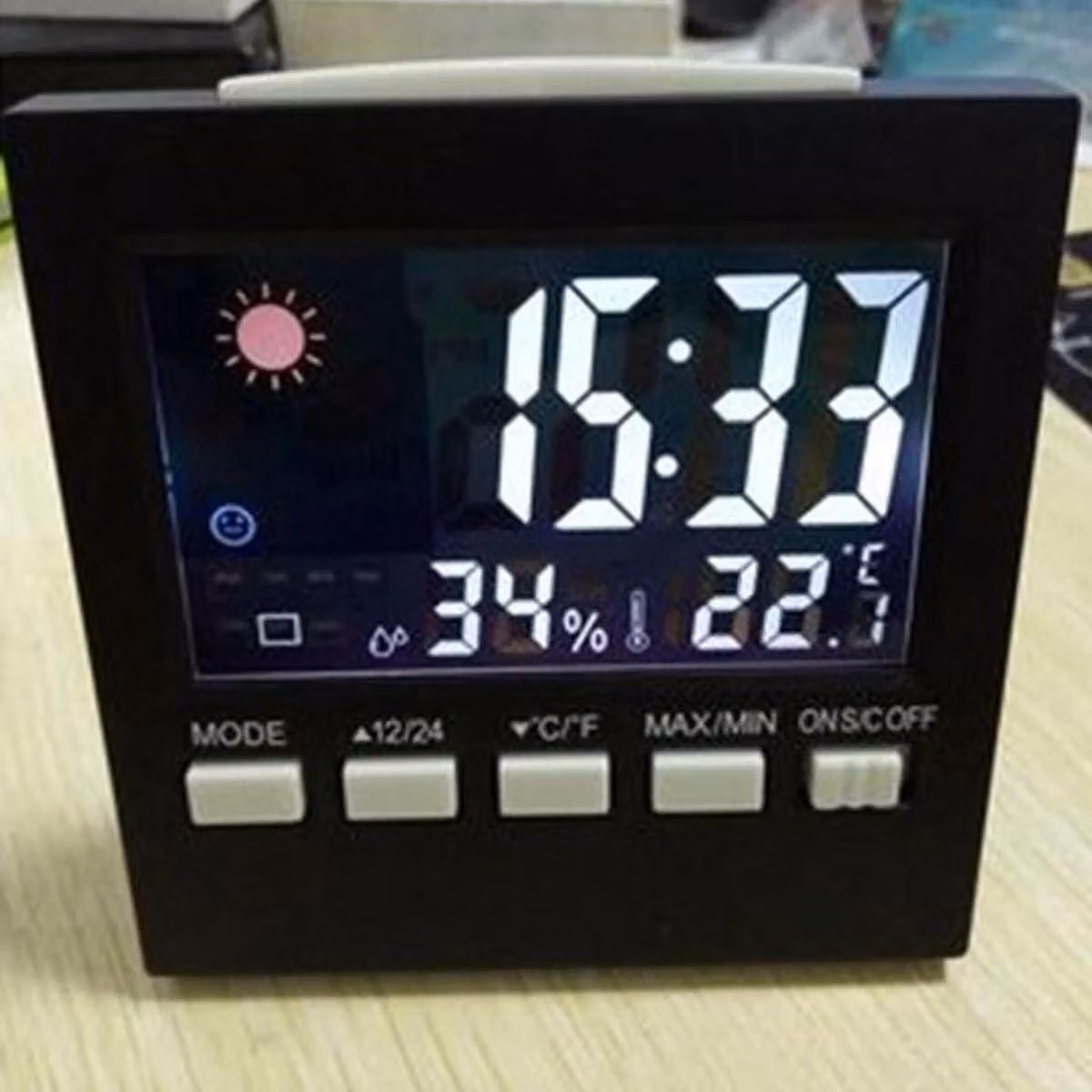 Stazione meteorologica da interno con igrometro e termometro, dotata di funzione orologio, per il controllo del clima ambientale