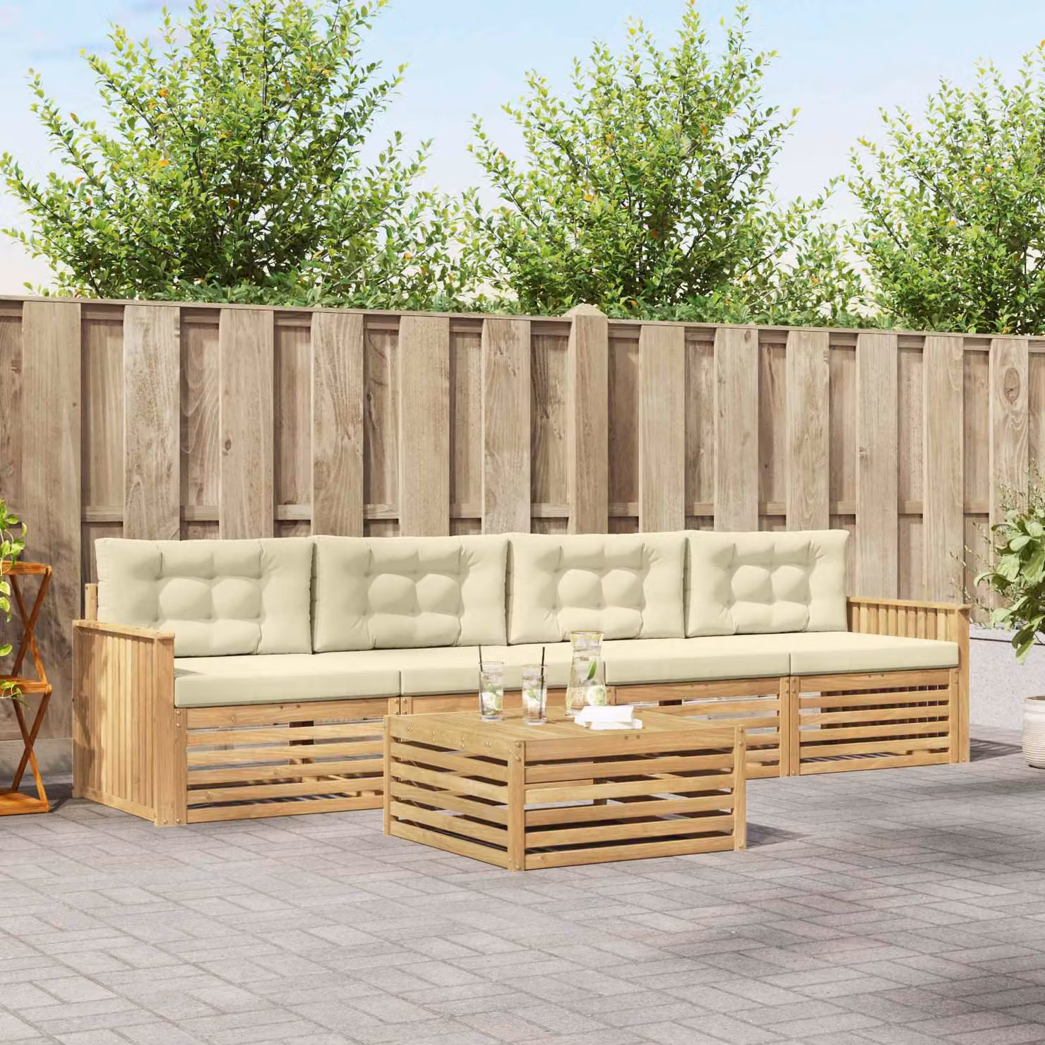 Set di divani da esterno vidaXL in legno di acacia con tavolo da caffè e cuscini, Bianco e Beige