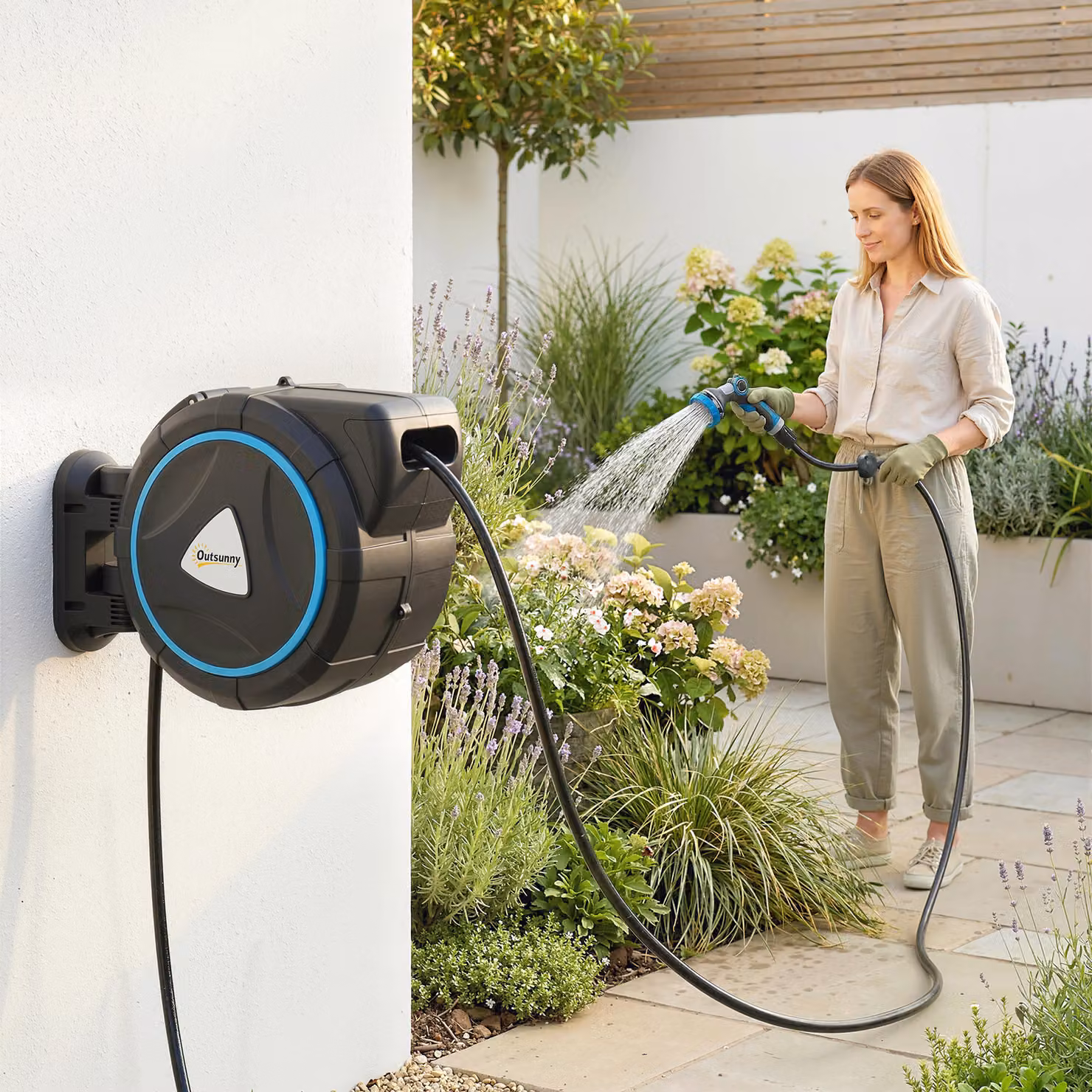 Avvolgitubo da parete automatico Outsunny con pistola di irrigazione, 23+2 m, 10+2 modalità, Blu, L/P/H: 55 x 31 x 50 cm – 2