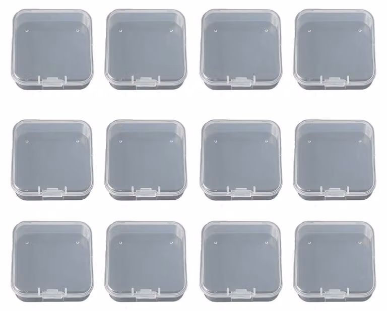 12 piccoli contenitori in plastica con coperchio