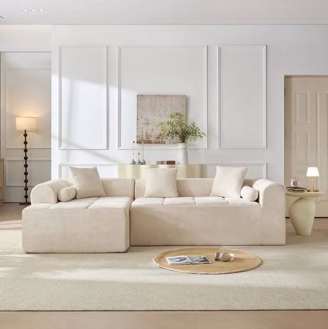Divano in tessuto chenille beige con tasca laterale HOMVRA
