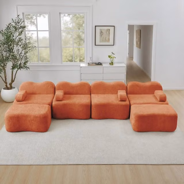 Divano modulare angolare MODFU in velluto arancione con configurazione reversibile a U o L, L: 384 cm, P: 167 cm, H: 70 cm