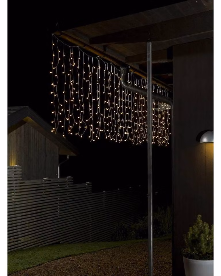Catena luminosa a LED, modello tenda, con 400 LED bianco caldo, grado di protezione IP44, dimensioni 507x100 cm
