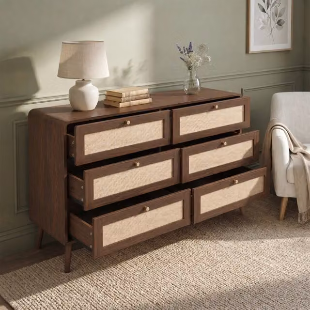 Comò con 6 cassetti in MDF e pannelli in rattan PE finitura noce per camera da letto con gambe alte 15 cm