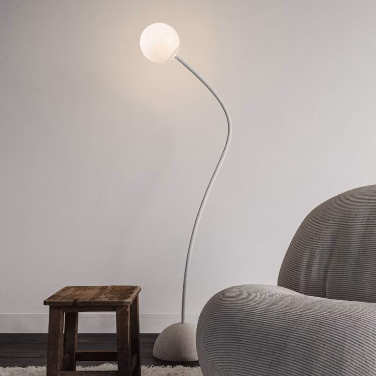 Karman Lampada da terra di design Moony, Bianco / Opale, Soggiorno / Sala da pranzo, Plastica, Design, Lampada da terra