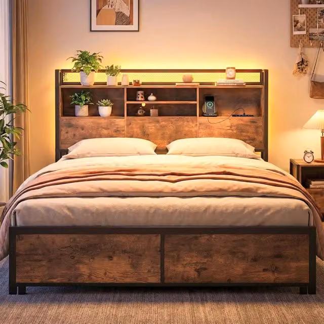 Letto a Piattaforma in Metallo COSTWAY con Testiera Contenitore, Ripiani Laterali e Stazione di Ricarica USB, Stile Industriale, L/P/H: 223 x 160 x 112 cm, Colore Nero o Marrone – 1