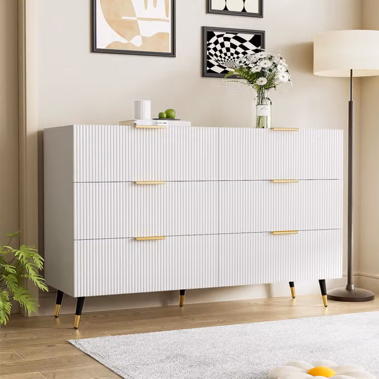 STILVORA Credenza moderna a sei cassetti, mobile di servizio con superficie ondulata e maniglie dorate, bianco