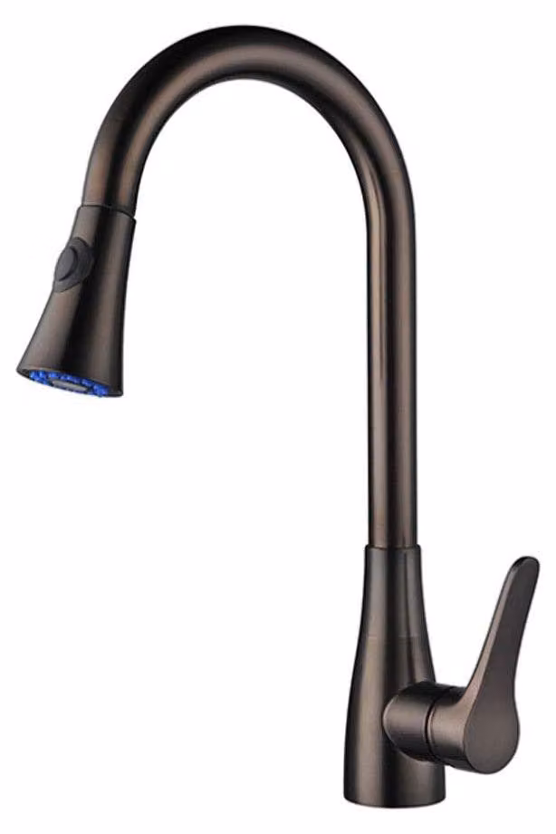 Solidchoice - Miscelatore per rubinetto con rotazione a 360 gradi e funzione estraibile, per acqua calda e fredda, finitura marrone anticato