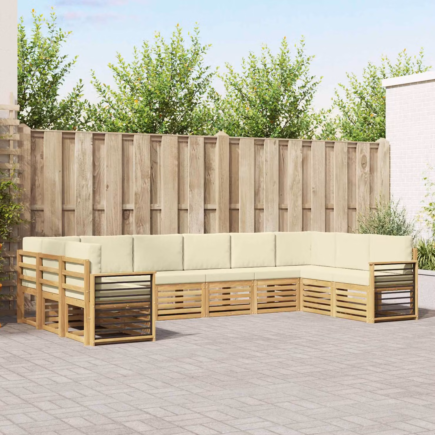vidaXL Set di divani da esterno a forma di L composto da 10 pezzi in legno di acacia con cuscini bianchi e beige in poliestere resistente ai raggi UV