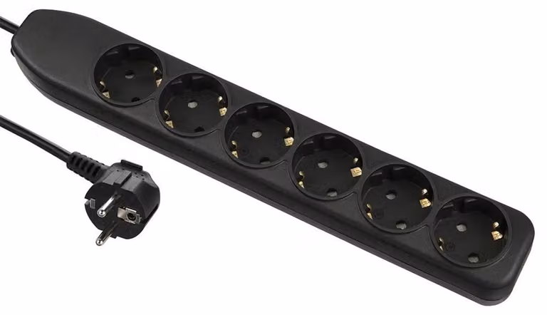 Electraline 51612, ciabatta multipresa a 6 prese, cavo da 1,5 metri / Presa multipla / Scrivania