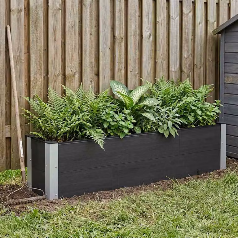 Letto rialzato da giardino vidaXL in WPC e alluminio Nero L: 150 cm, P: 30 cm, H: 36 cm