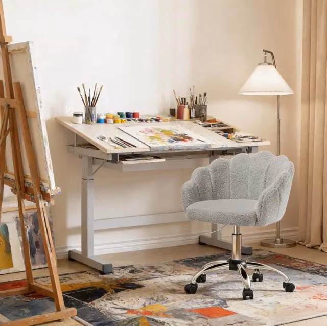 Sedia da ufficio girevole regolabile in tessuto grigio con fantasia floreale e base in metallo