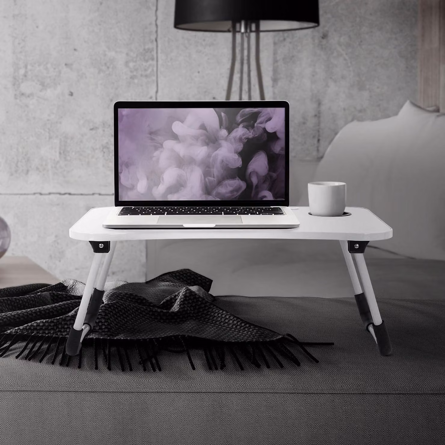 ML-Design tavolo per laptop per letto/divano, 60x40 cm, bianco, in MDF, pieghevole, tavolo da letto con 4 porte di ricarica USB e lampada, cassetto, ventola, supporto per tablet, portabicchieri, supporto per laptop Lapdesks Notebook