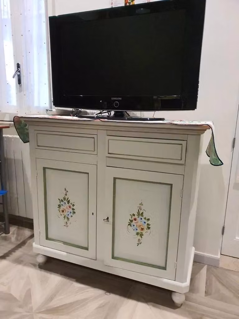 Madia credenza Napoletana Mobili 2G con 2 ante, bianco con decori floreali e profili verdi, L: 104 cm, P: 43 cm, H: 98 cm – 3