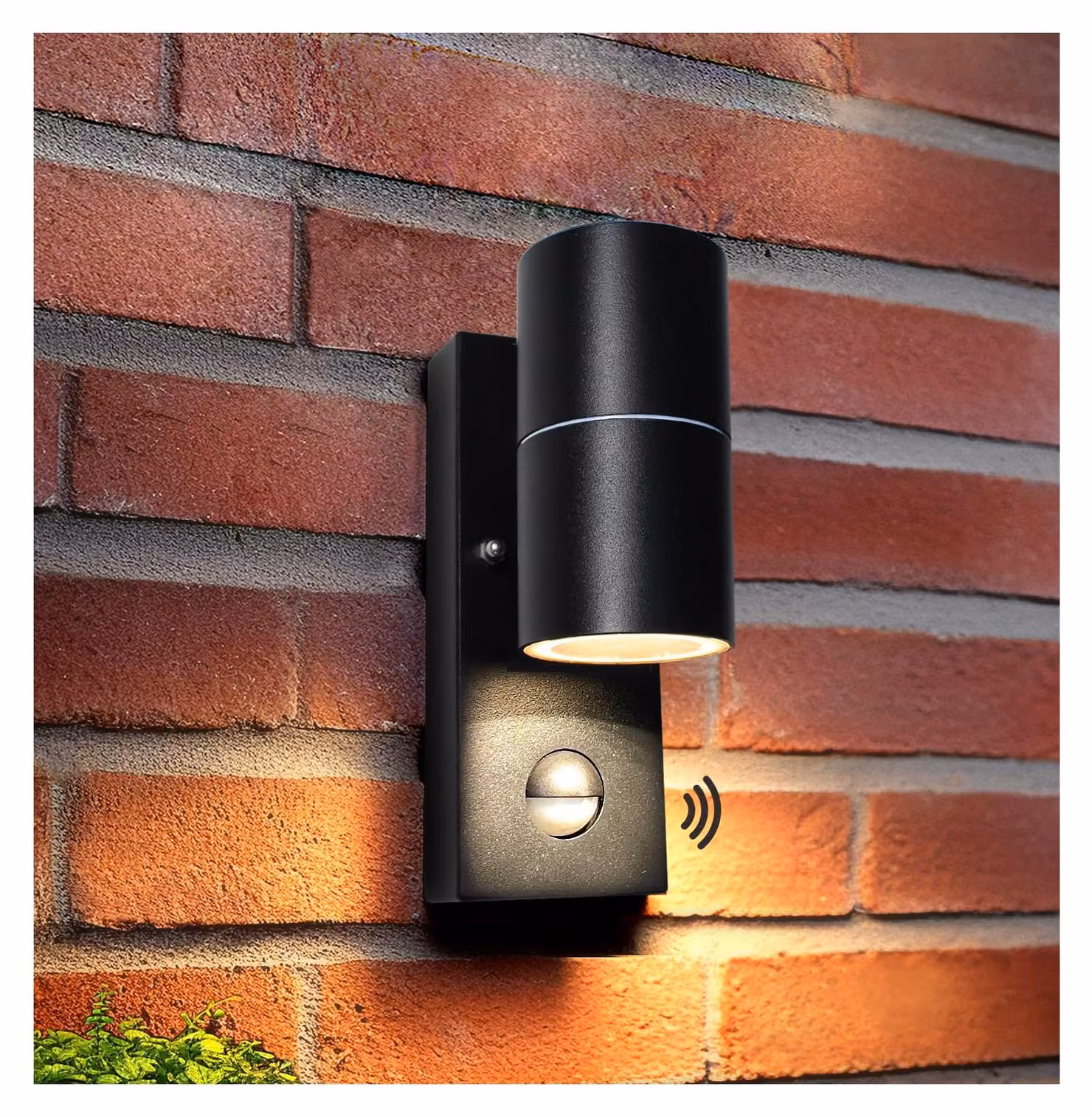 Lampada da esterno a LED con sensore di movimento, attacco GU10, colore nero opaco, grado di protezione IP44, confezione singola.