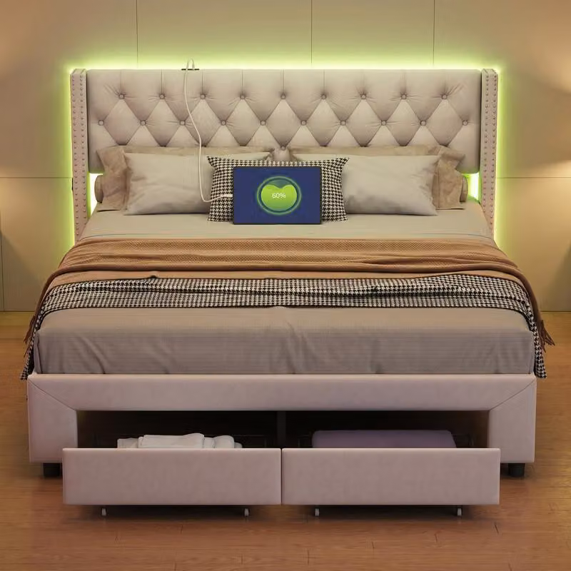 Letto borchiato ProximaX 140×190 cm - Letto imbottito in velluto con testata a LED e USB, tasche laterali - Cassetto alla pediera - Ideale per camere da letto, Beige