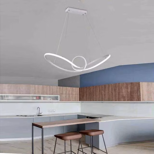 Lampadario Led Moderno Trade Shop Traesio a Forma di Fiocco, 38W con Tecnologia CCT e 3 Temperature di Luce, Bianco