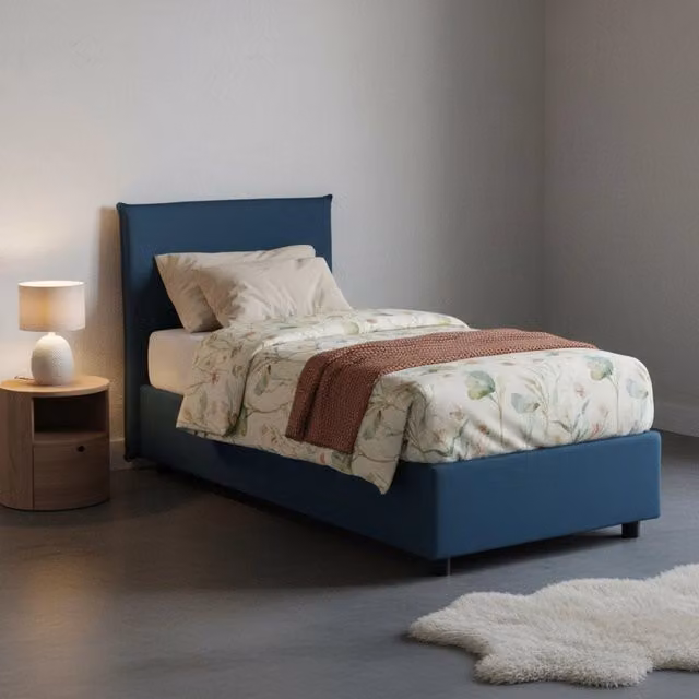 Letto singolo contenitore Boudicca Talamo Italia con materasso incluso, rivestimento in tessuto blu, apertura frontale, 80x200 cm