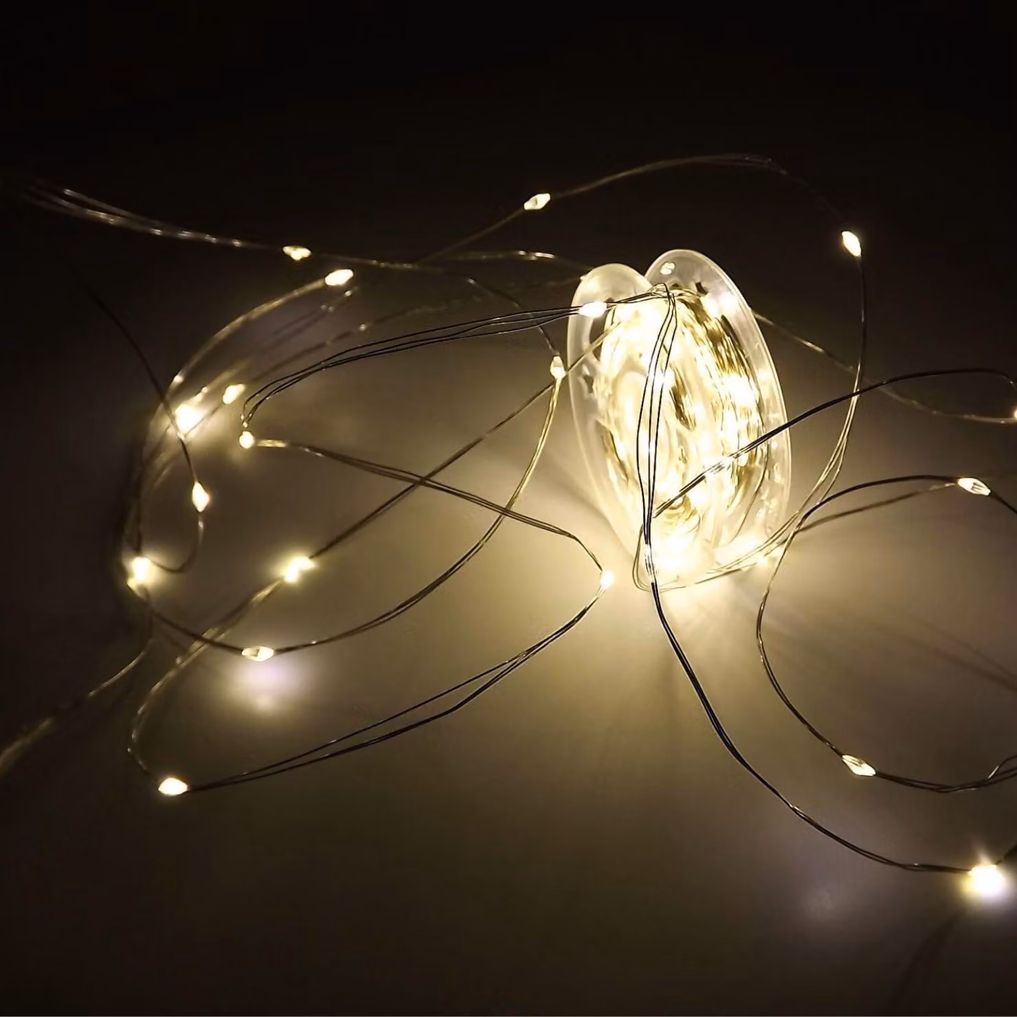 Catena luminosa a LED, 20 metri, luce bianco caldo, micro-LED da 1,5 mm, grado di protezione IP44, timer, 8 modalità