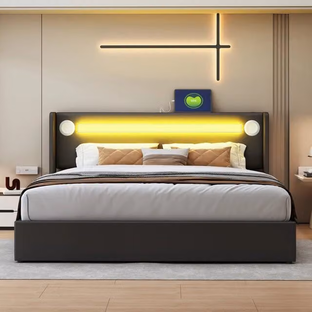 Letto contenitore matrimoniale Chicfurn in pelle sintetica nera con illuminazione LED, Bluetooth e porte USB, L/P: 160 x 200 cm