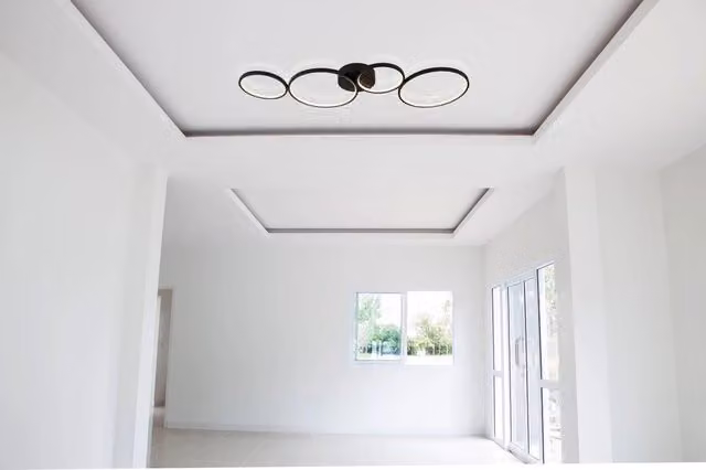 Plafoniera LED Contemporanea Searchlight Circo in Acciaio e Policarbonato Bianco e Nero 37,3W 3000K