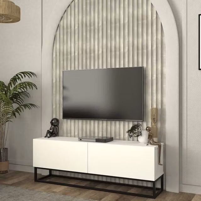 Mobile Porta TV Nolven en.casa con 2 Ante Ribalta e Telaio in Metallo, Bianco, L: 135 cm, P: 31,5 cm, H: 46,5 cm