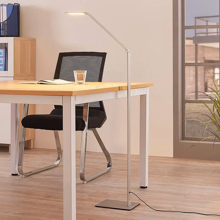 Lampada da terra a LED Resi Lucande, dimmerabile, Alluminio / Grigio / Zincato, Studio / Ufficio, Alluminio, Moderno, Lampada LED da terra
