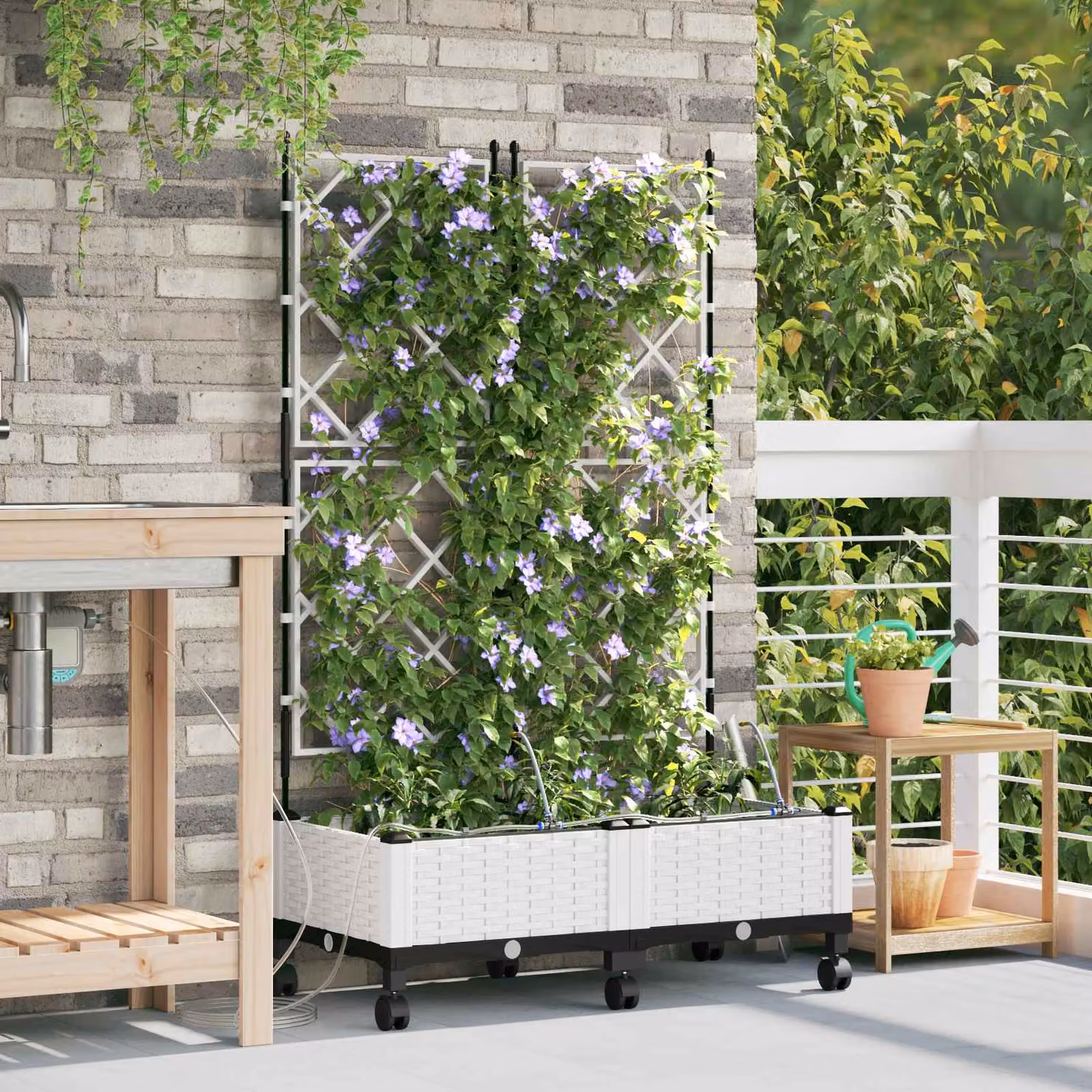 Set di 2 vasi da giardino con irrigazione e ruote vidaXL, colore bianco, in plastica
