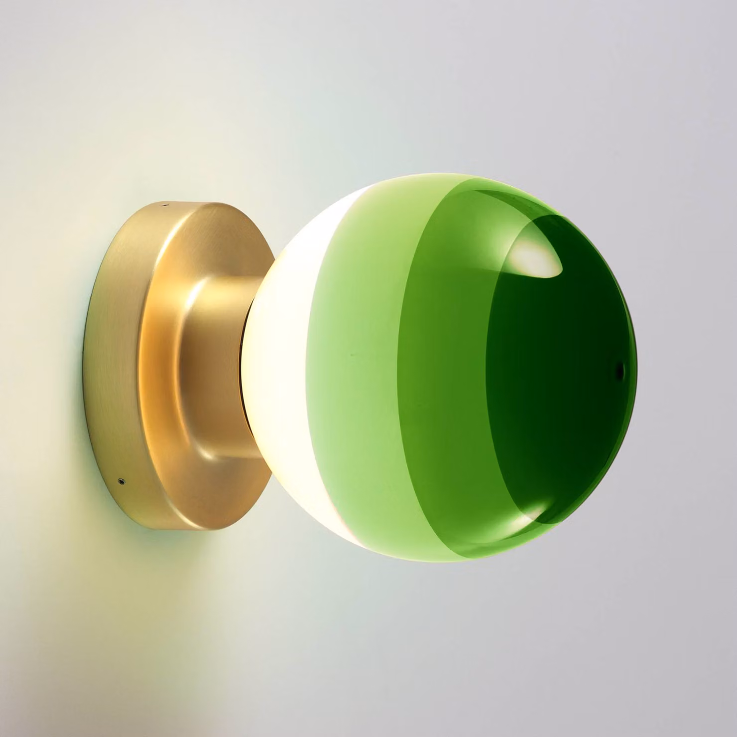 MARSET Applique da parete di design Dipping Light A2, dimmerabile, Ottone / Oro, Soggiorno / Sala da pranzo, Metallo, Design, Applique