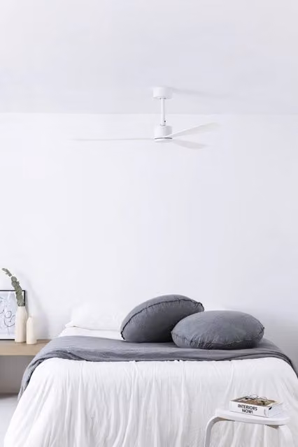 FARO Ventilatore da soffitto in acciaio Bianco Opaco 3 pale motore compatto sistema Smart Tuya integrato FARO-33760WT