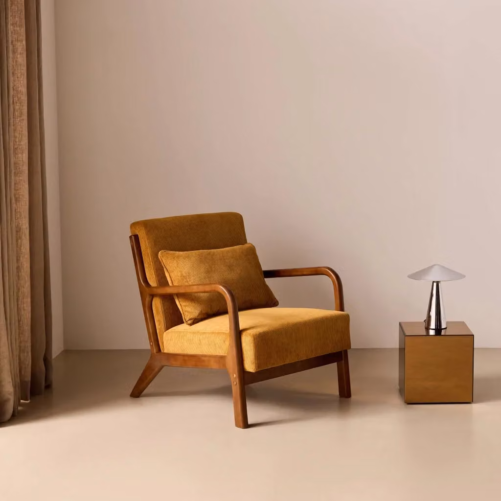 Poltrona scandinava Sweeek in velluto a coste giallo con struttura in legno massello – 2