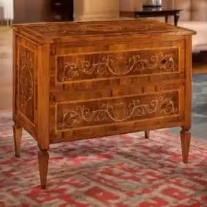 Comò KIVIO in legno di frassino con decoro floreale, bianco e marrone, L: 127 cm, H: 96 cm, P: 55 cm – 2